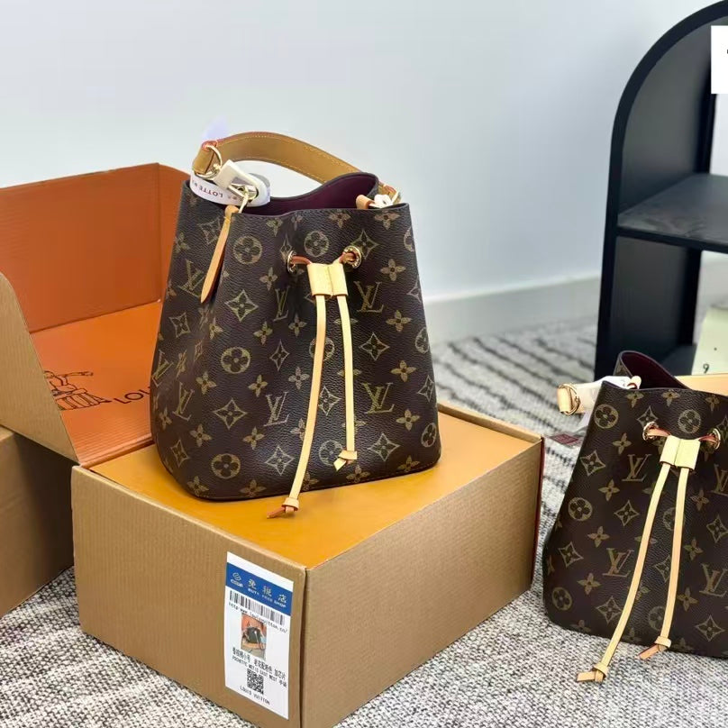 High-end Bag Customization - LV