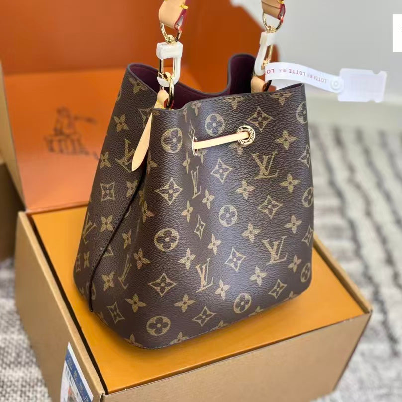 High-end Bag Customization - LV