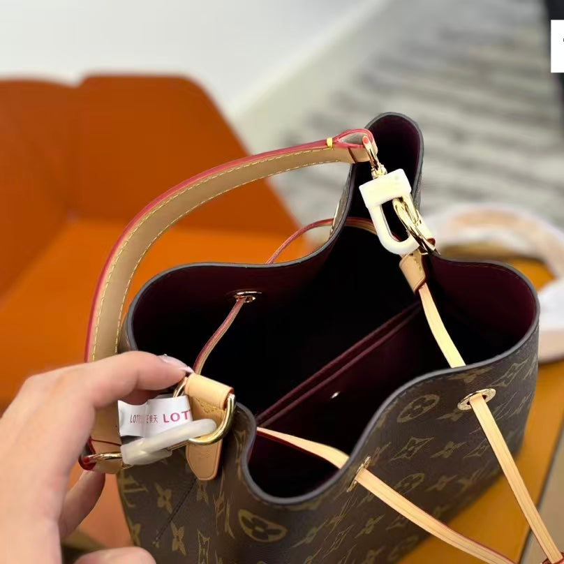 High-end Bag Customization - LV