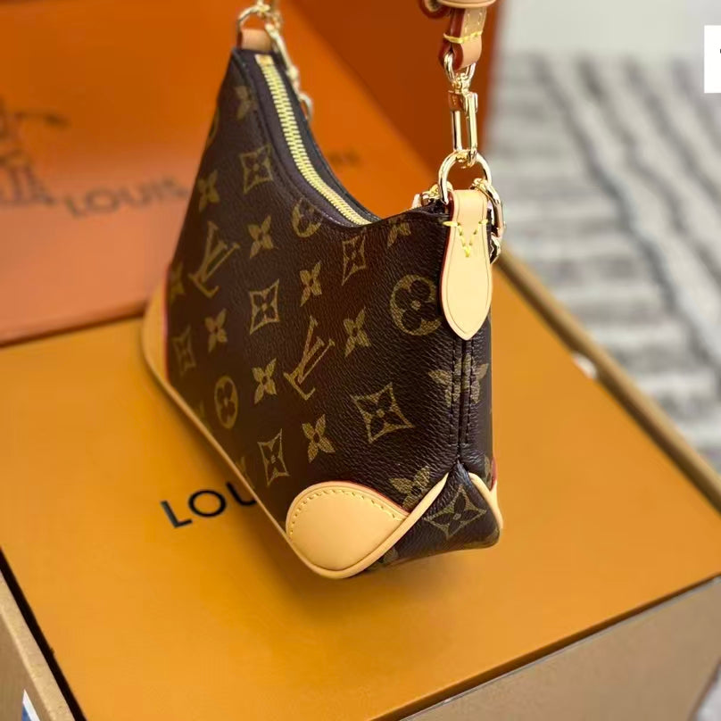 High-end Bag Customization - LV