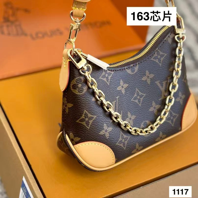 High-end Bag Customization - LV
