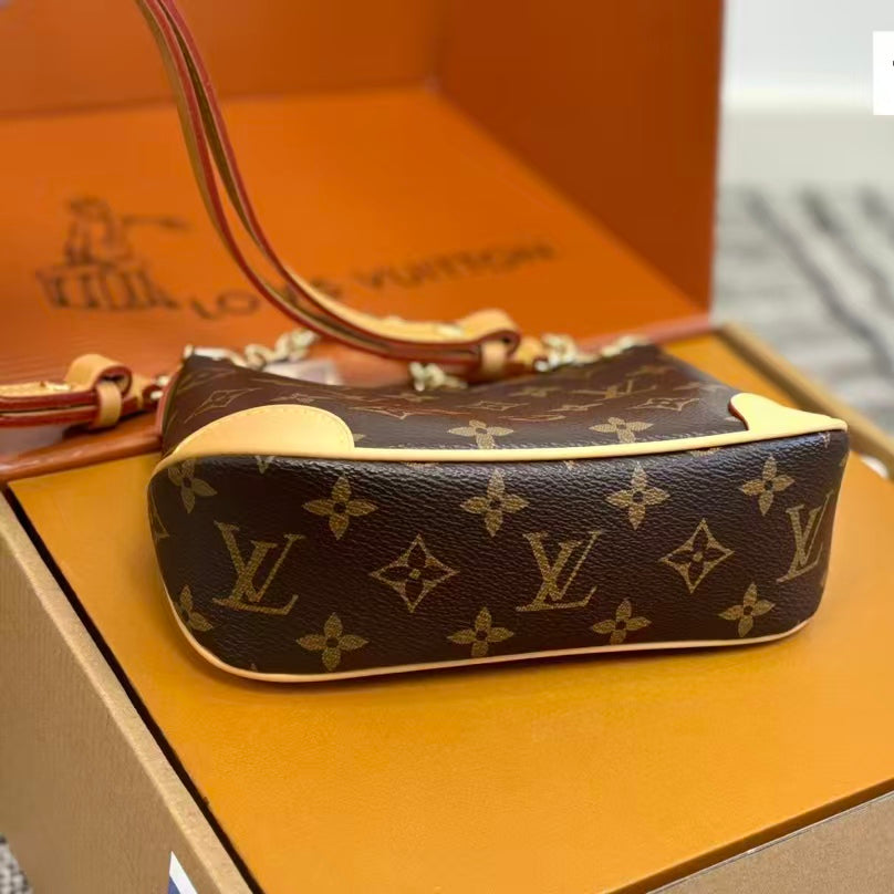 High-end Bag Customization - LV