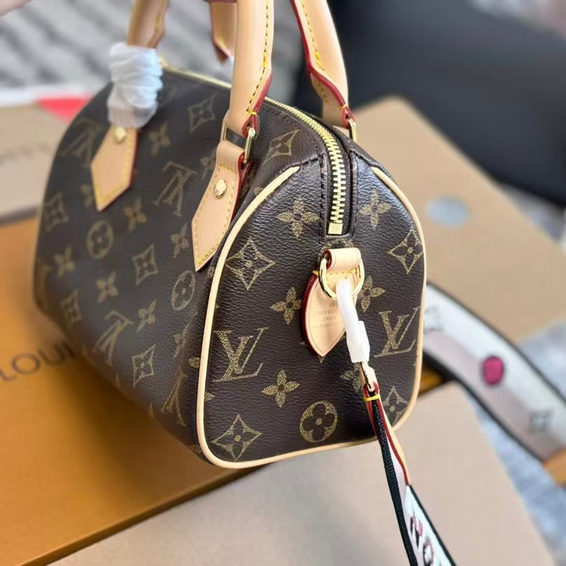 High-end Bag Customization - LV