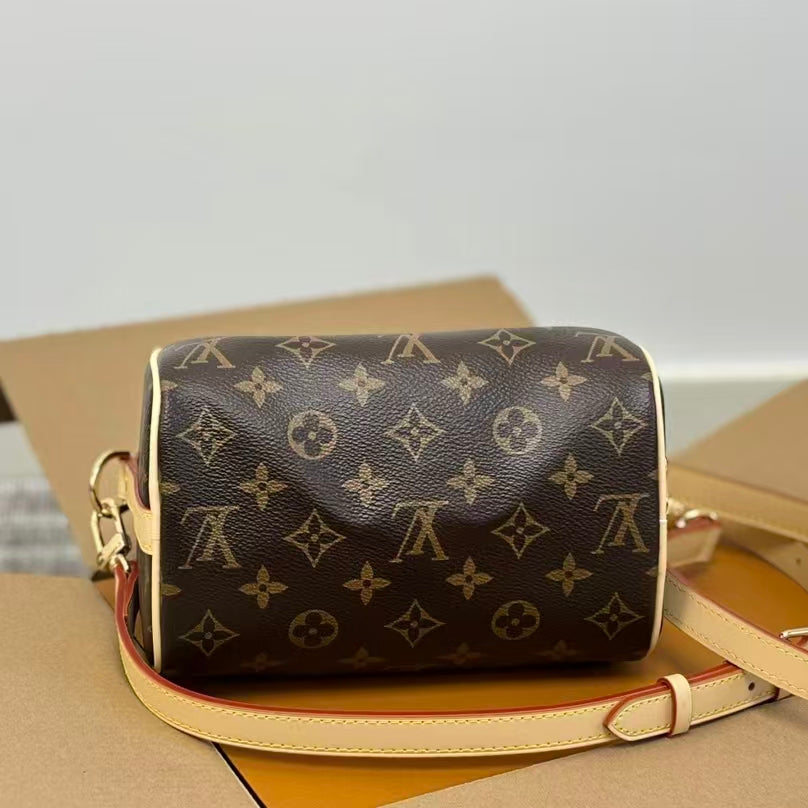 High-end Bag Customization - LV