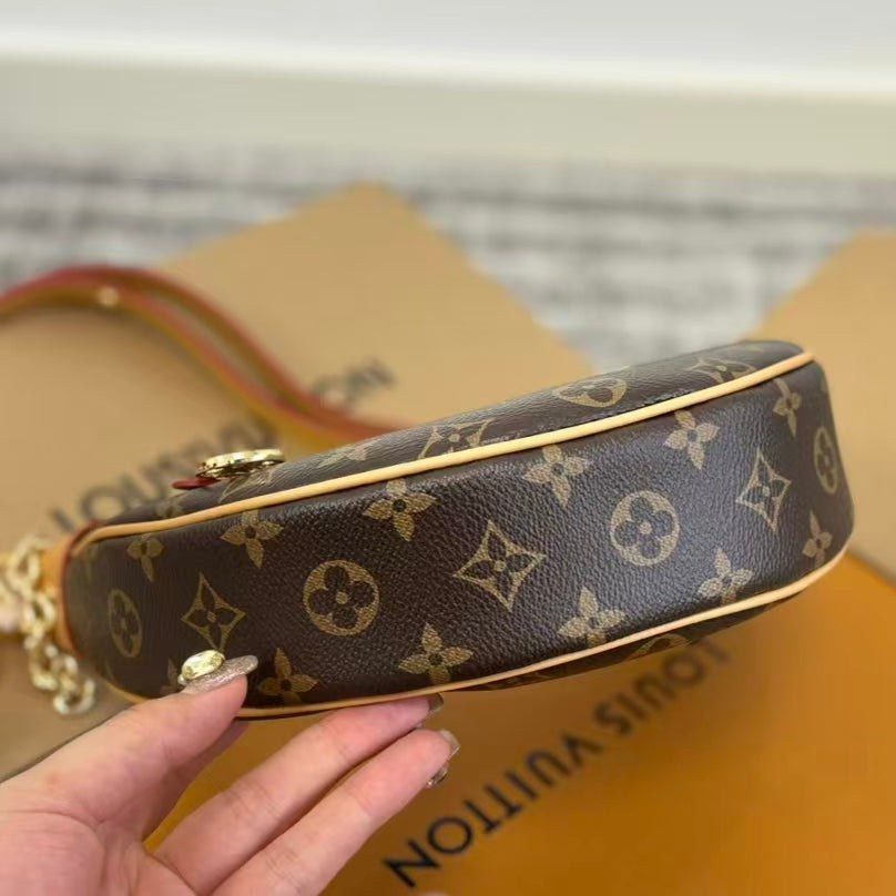 High-end Bag Customization - LV