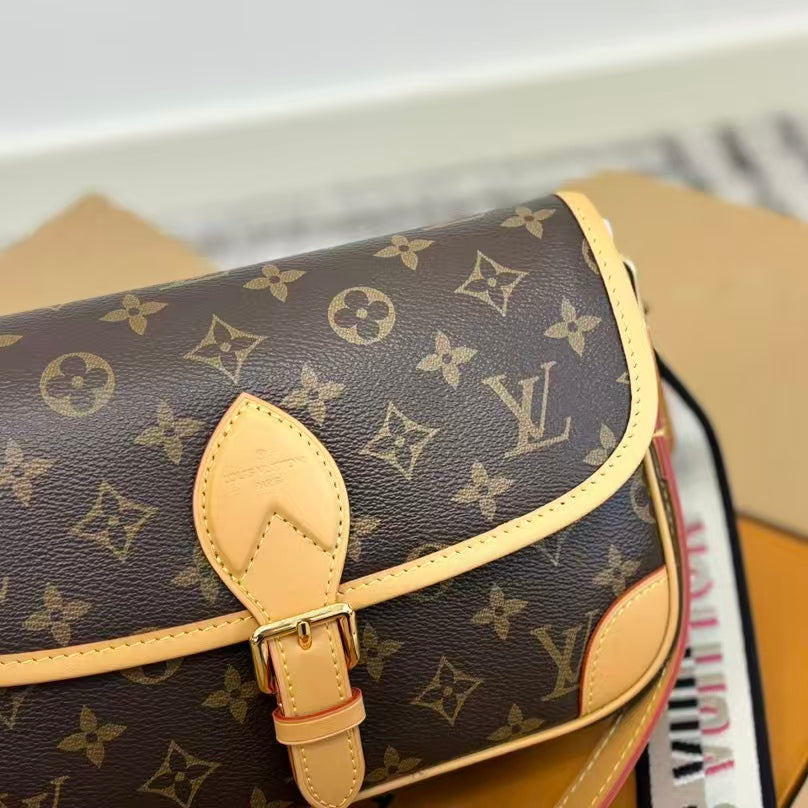 High-end Bag Customization - LV