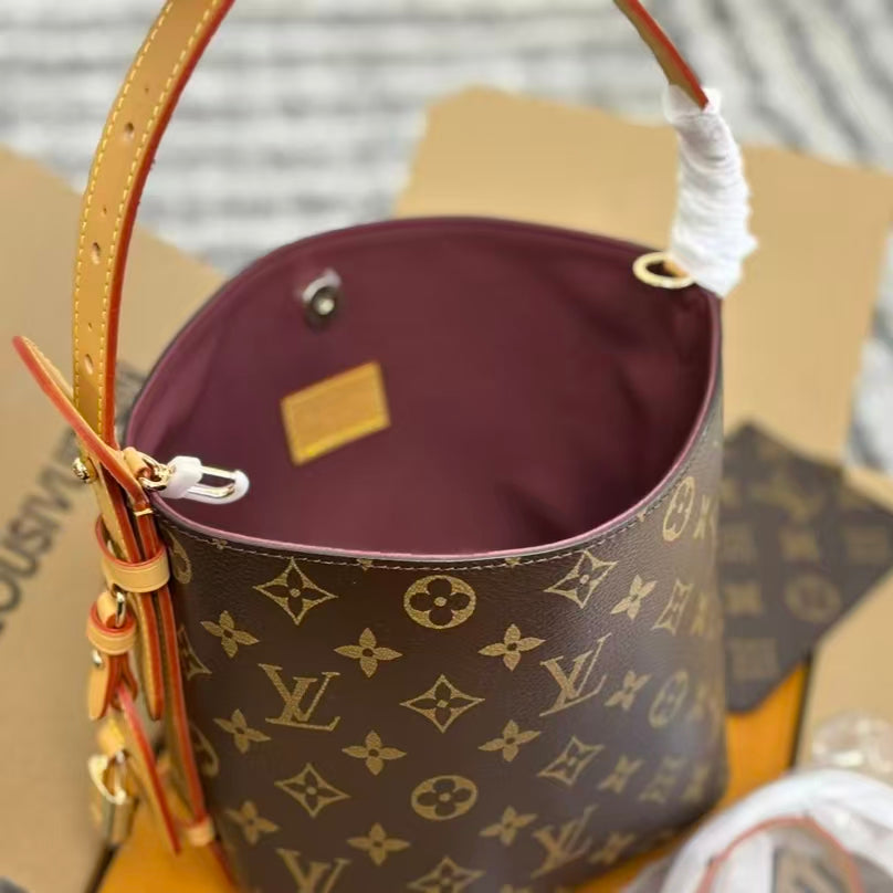High-end Bag Customization - LV
