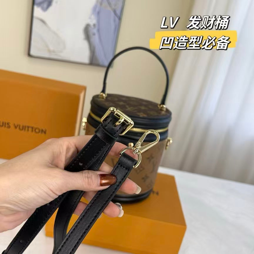 High-end Bag Customization - LV
