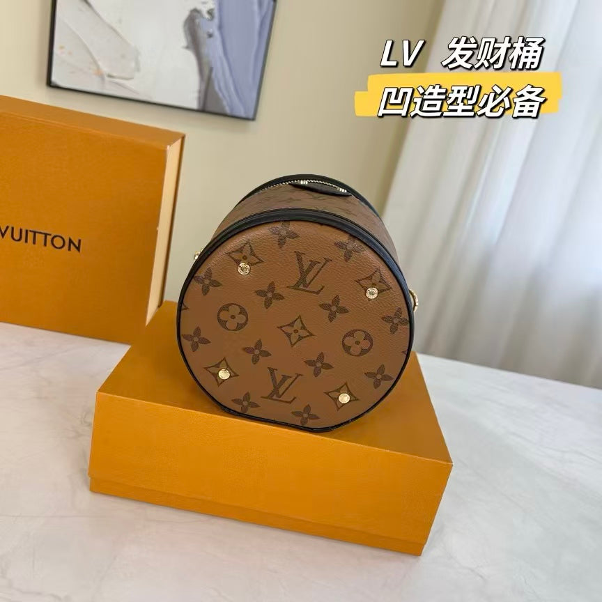 High-end Bag Customization - LV