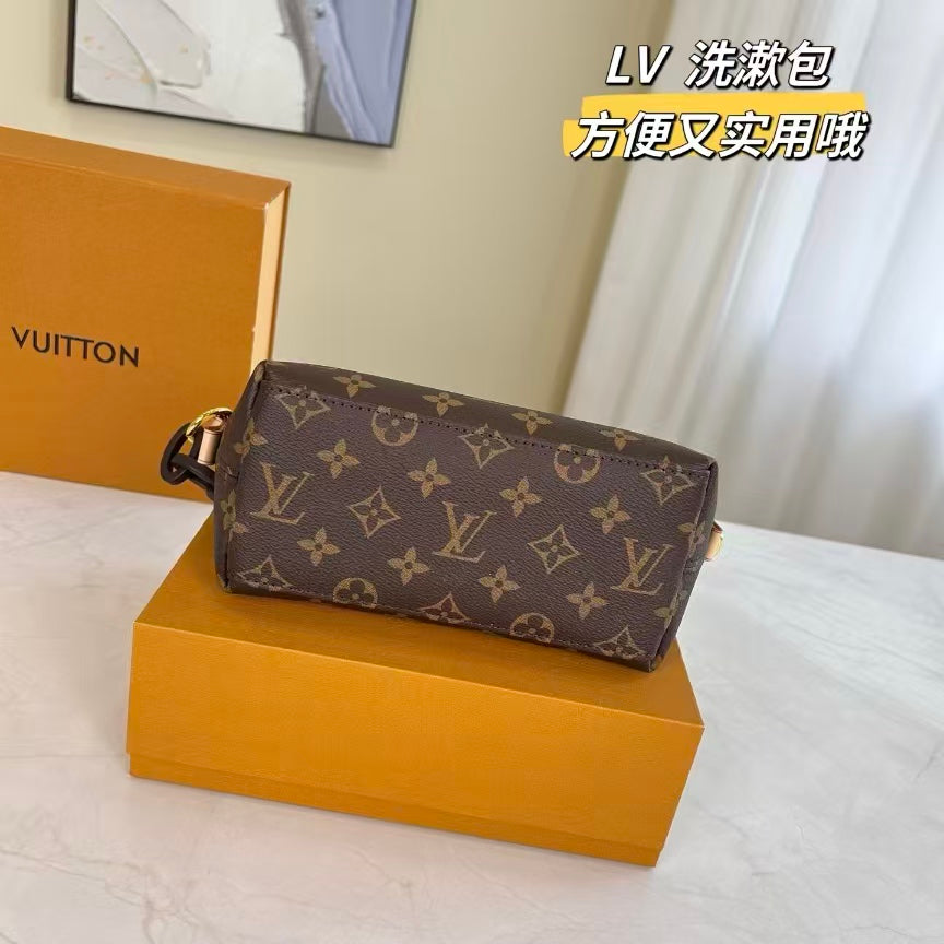 High-end Bag Customization - LV