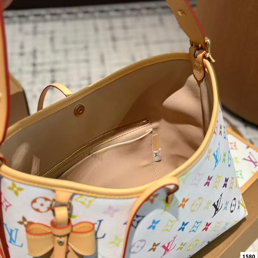 High-end Bag Customization - LV