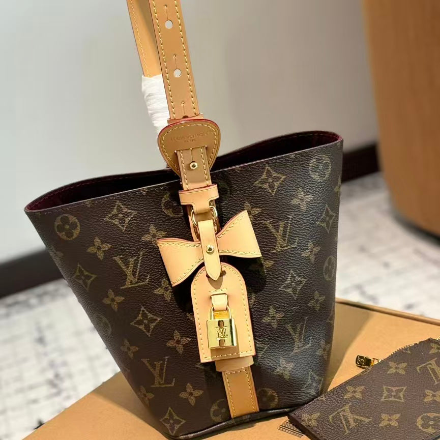 High-end Bag Customization - LV