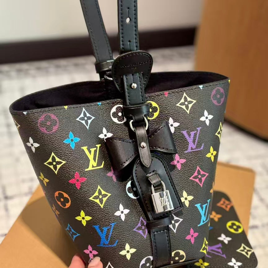 High-end Bag Customization - LV