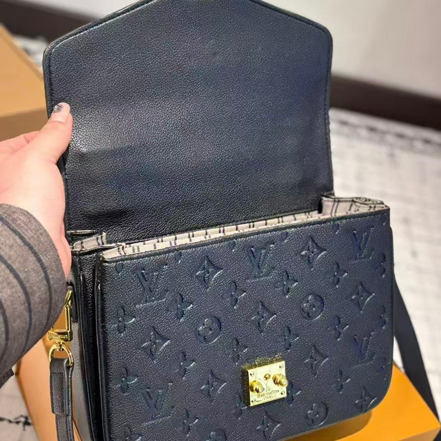 High-end Bag Customization - LV