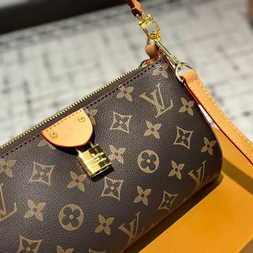 High-end Bag Customization - LV