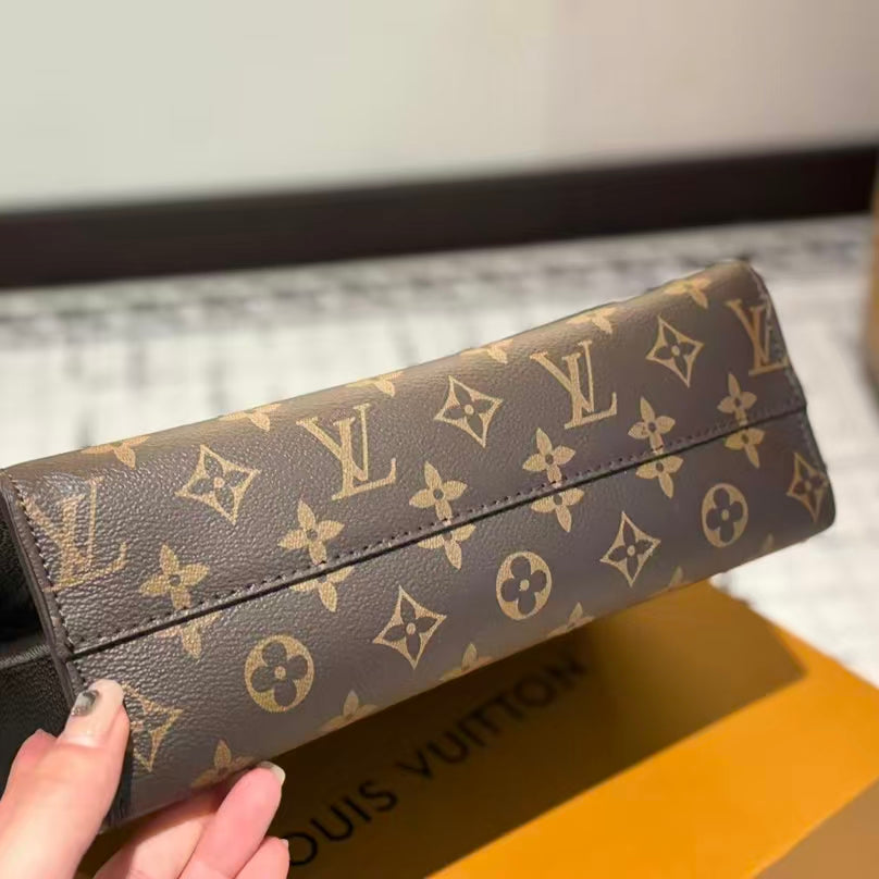 High-end Bag Customization - LV