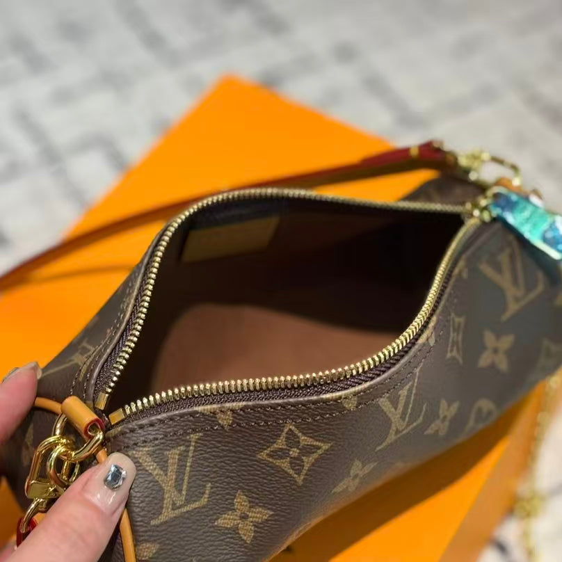 High-end Bag Customization - LV