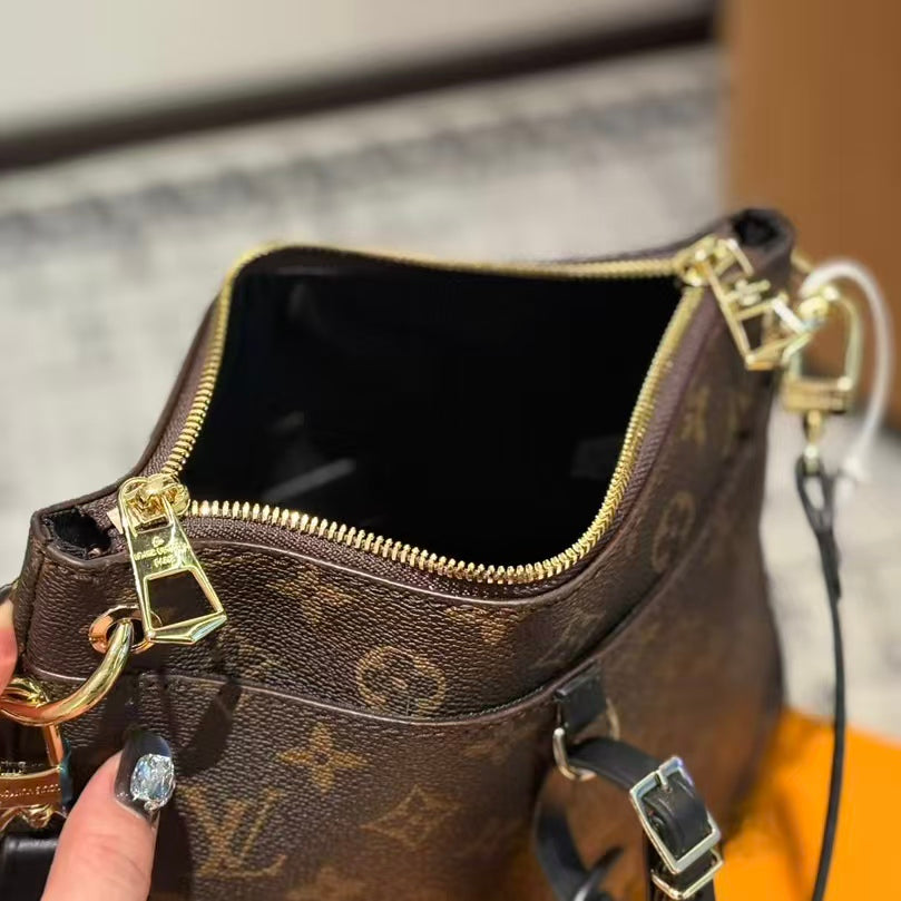 High-end Bag Customization - LV