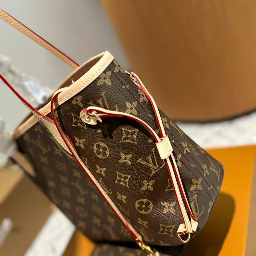 High-end Bag Customization - LV