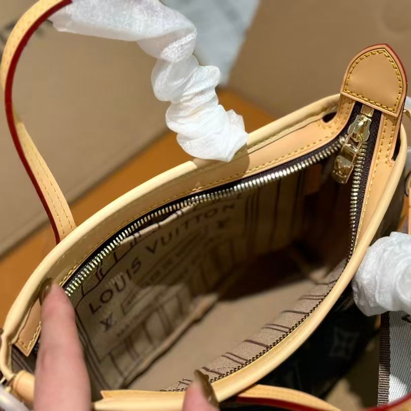 High-end Bag Customization - LV
