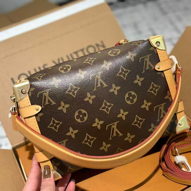 High-end Bag Customization - LV