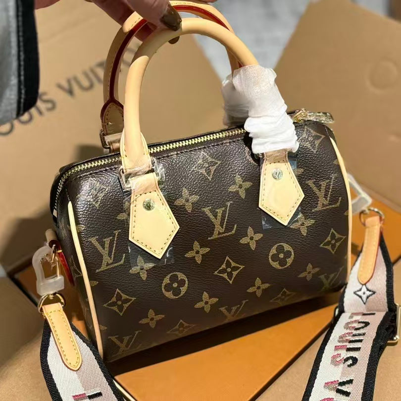 High-end Bag Customization - LV