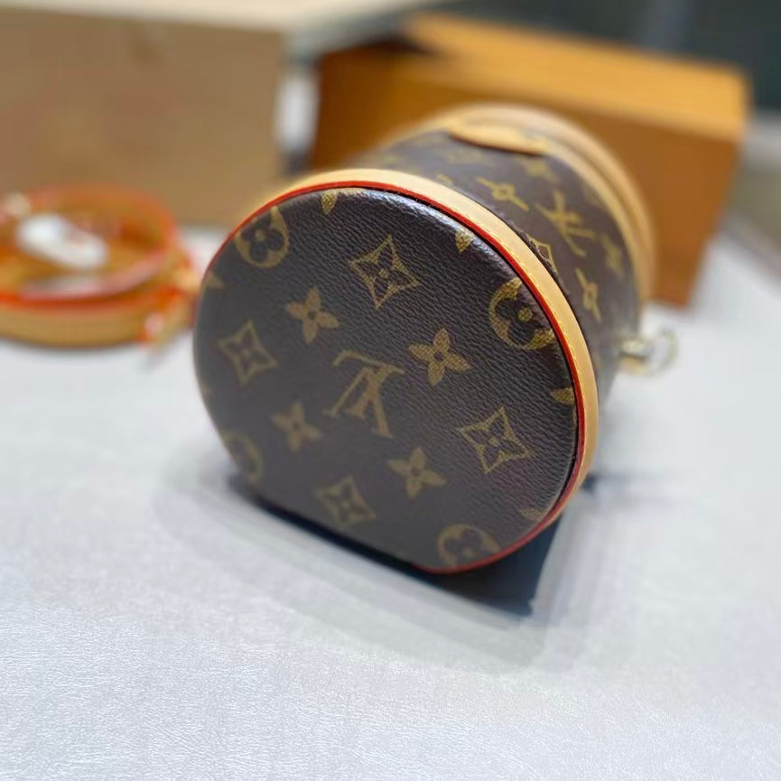 High-end Bag Customization - LV