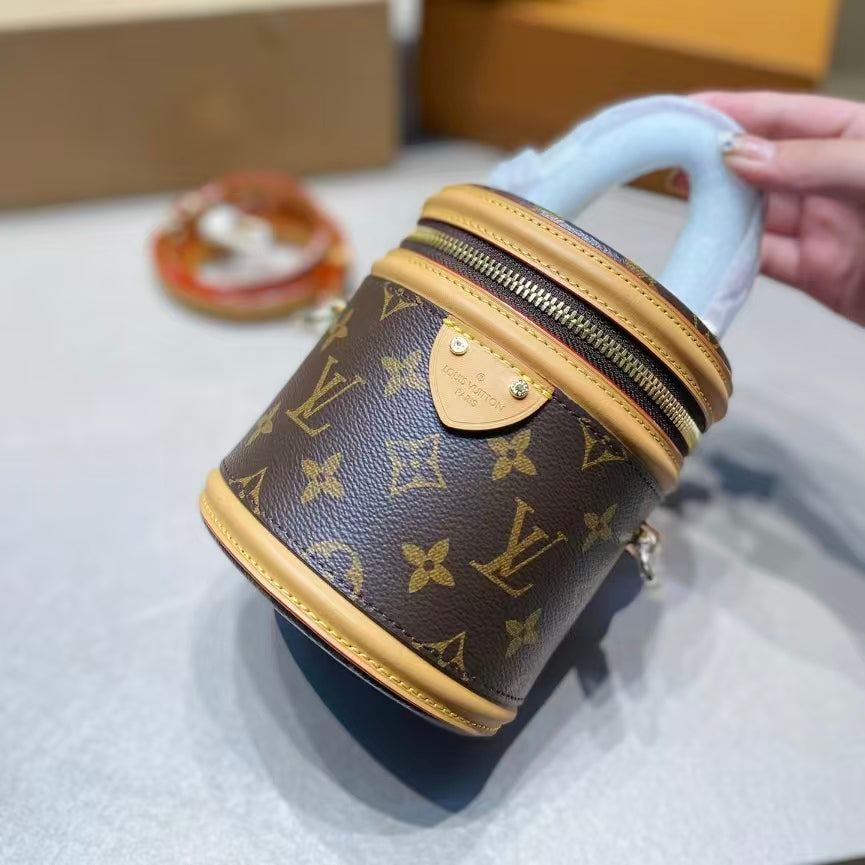 High-end Bag Customization - LV