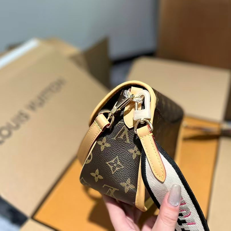 High-end Bag Customization - LV