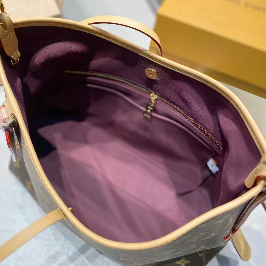 High-end Bag Customization - LV