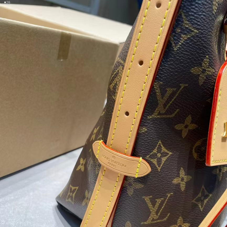 High-end Bag Customization - LV