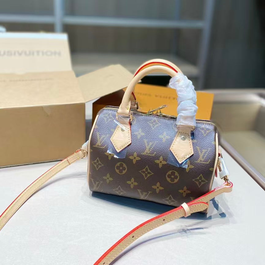 High-end Bag Customization - LV