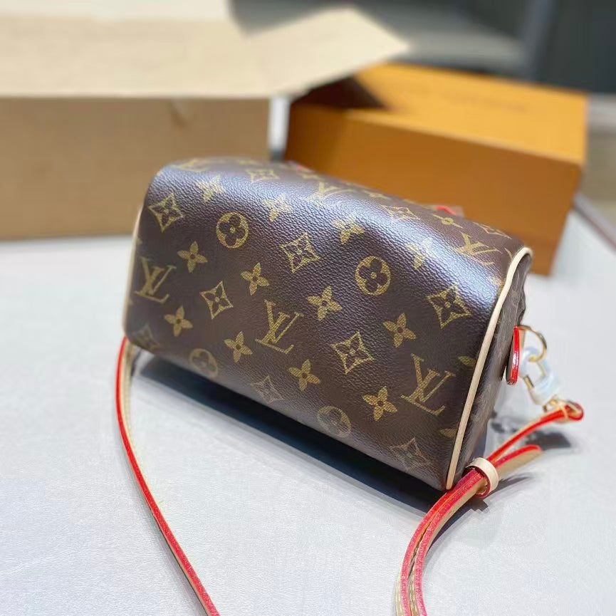 High-end Bag Customization - LV