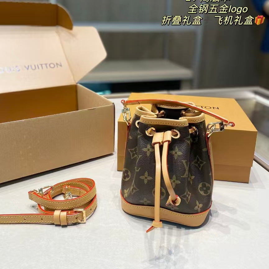 High-end Bag Customization - LV