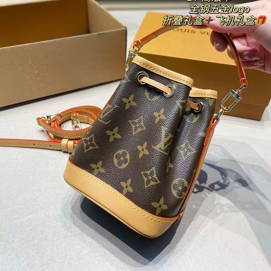 High-end Bag Customization - LV