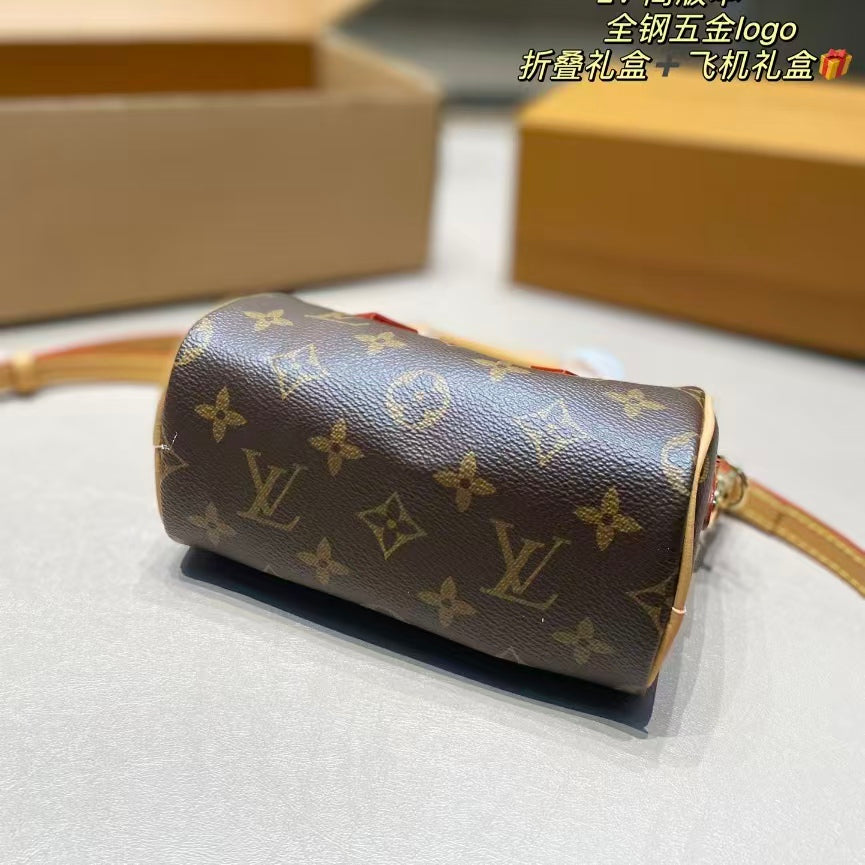 High-end Bag Customization - LV