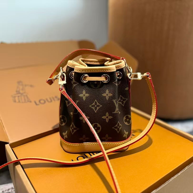 High-end Bag Customization - LV