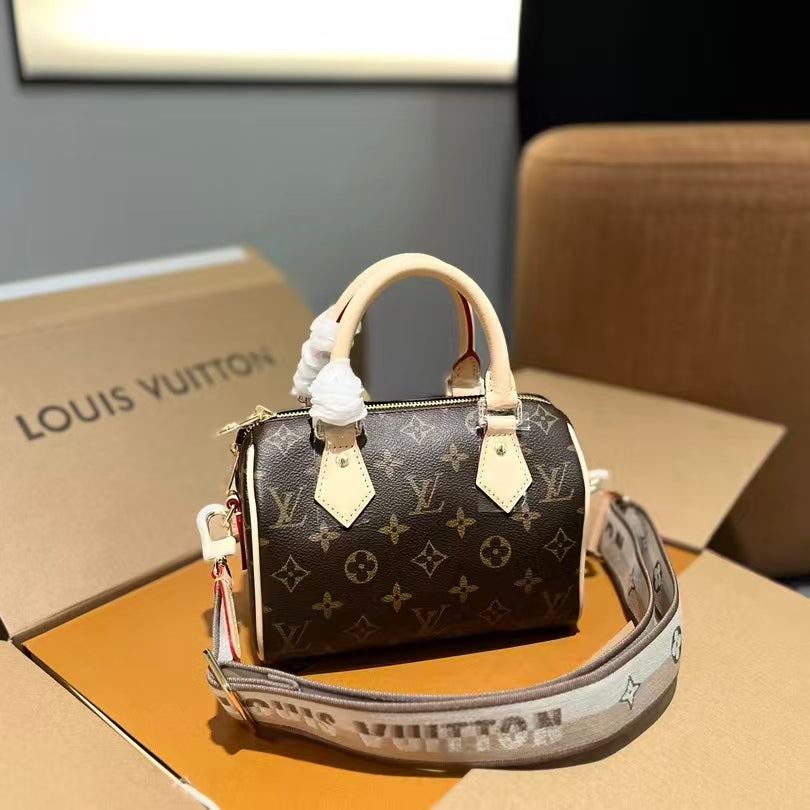 High-end Bag Customization - LV