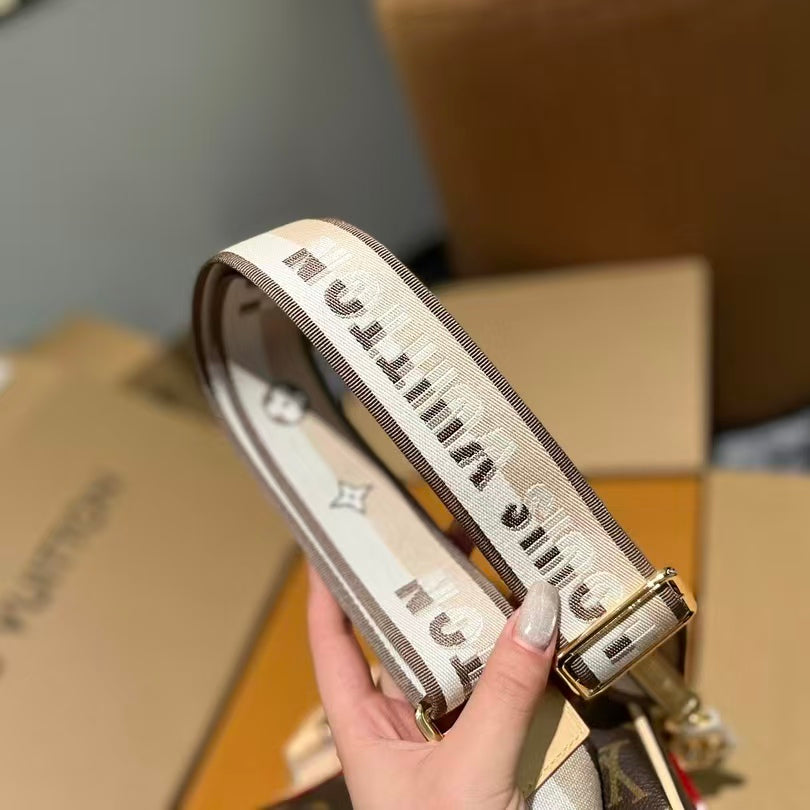 High-end Bag Customization - LV