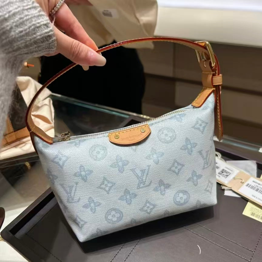 High-end Bag Customization - LV