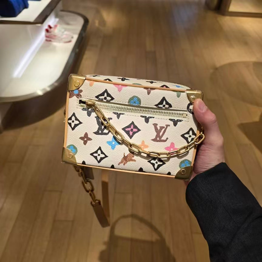 High-end Bag Customization - LV