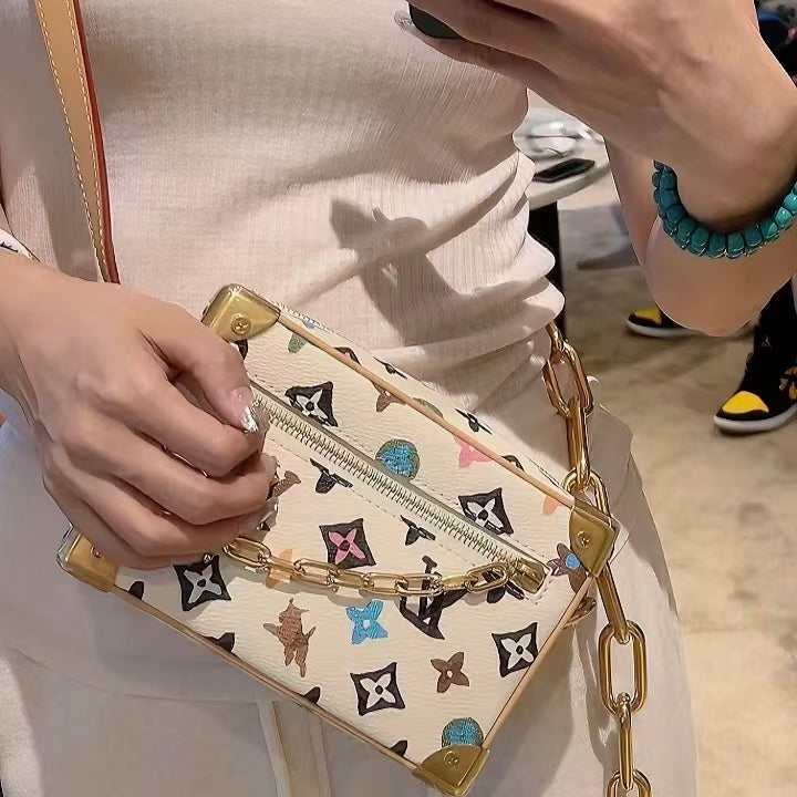 High-end Bag Customization - LV
