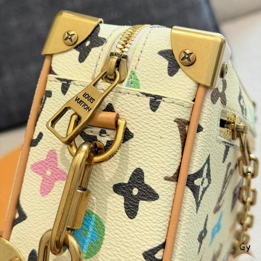 High-end Bag Customization - LV
