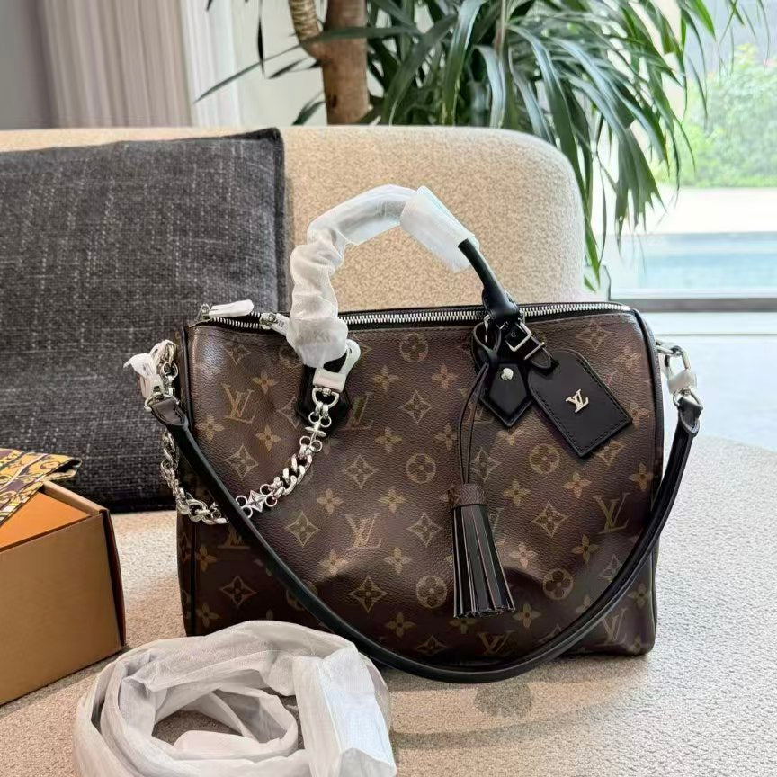 High-end Bag Customization - LV