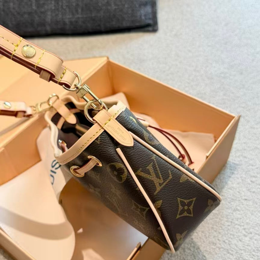 High-end Bag Customization - LV