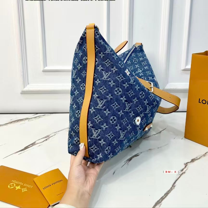 High-end Bag Customization - LV