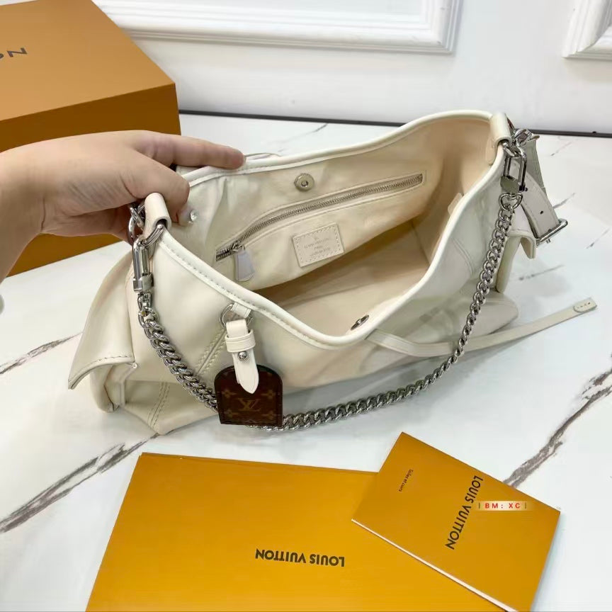 High-end Bag Customization - LV