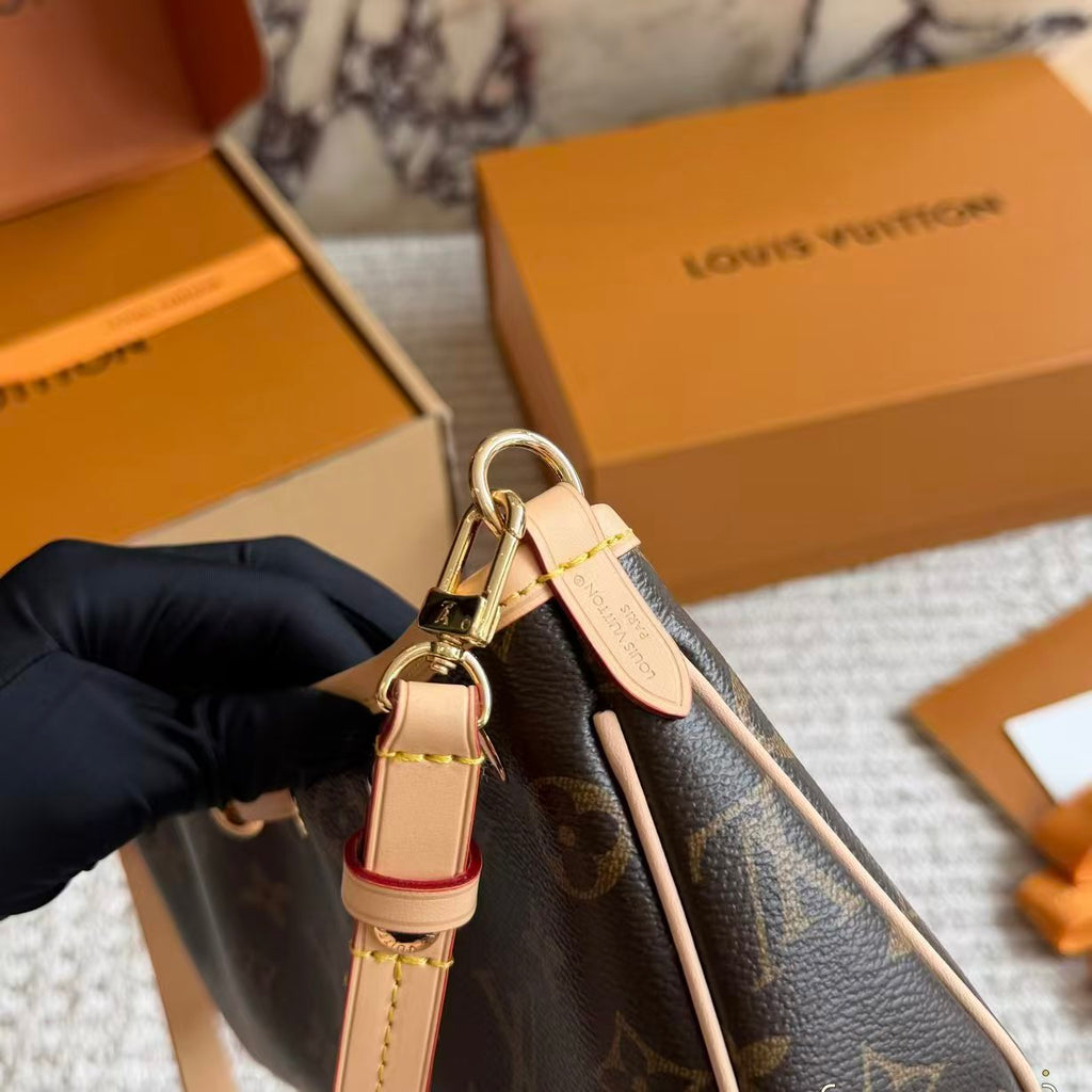 High-end Bag Customization - LV