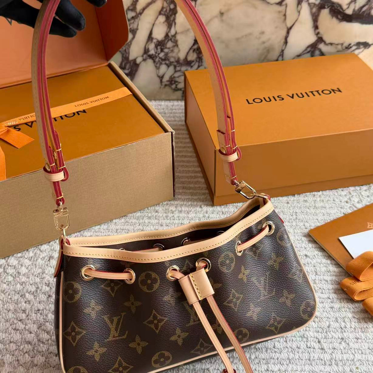 High-end Bag Customization - LV