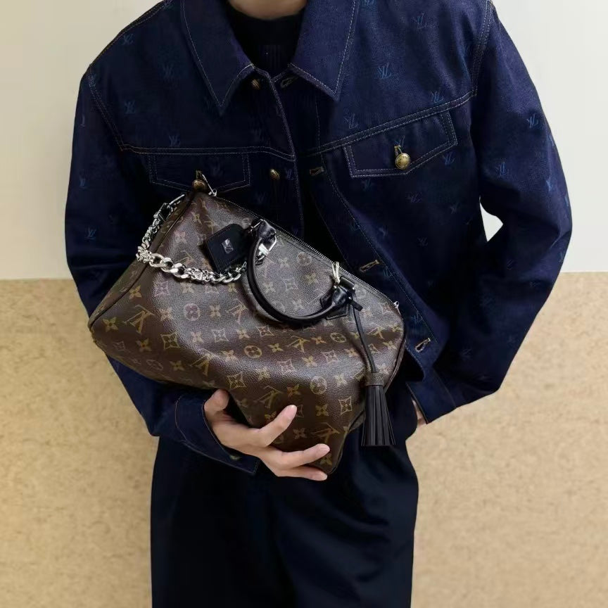 High-end Bag Customization - LV